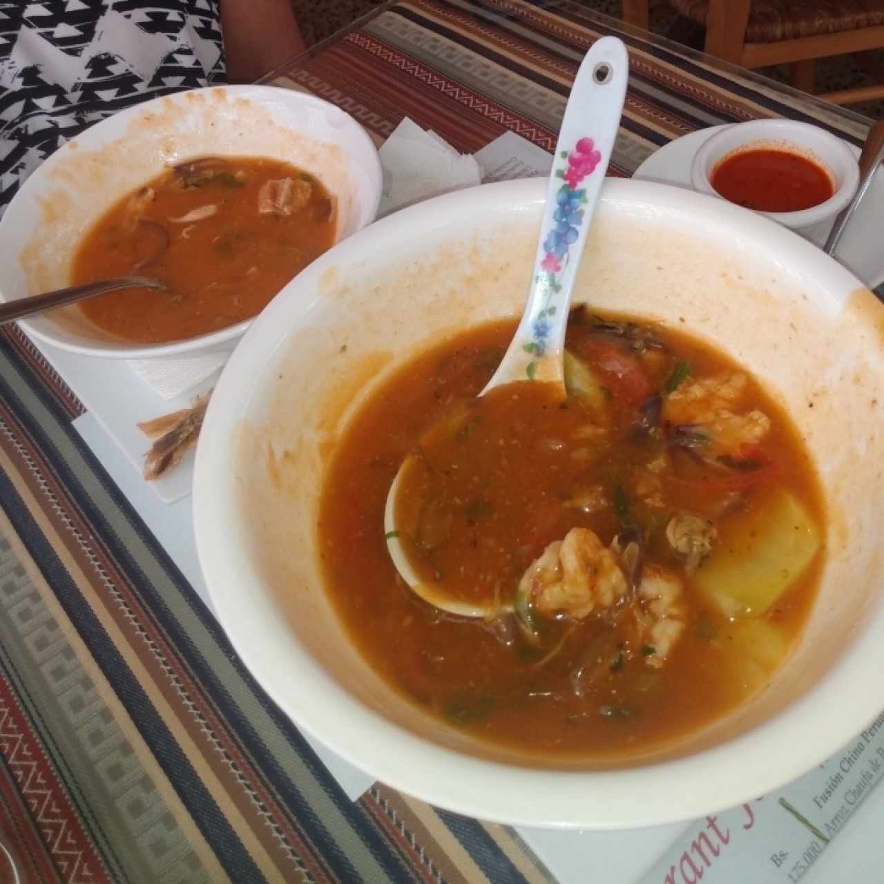 Parihuela de mariscos y pescado