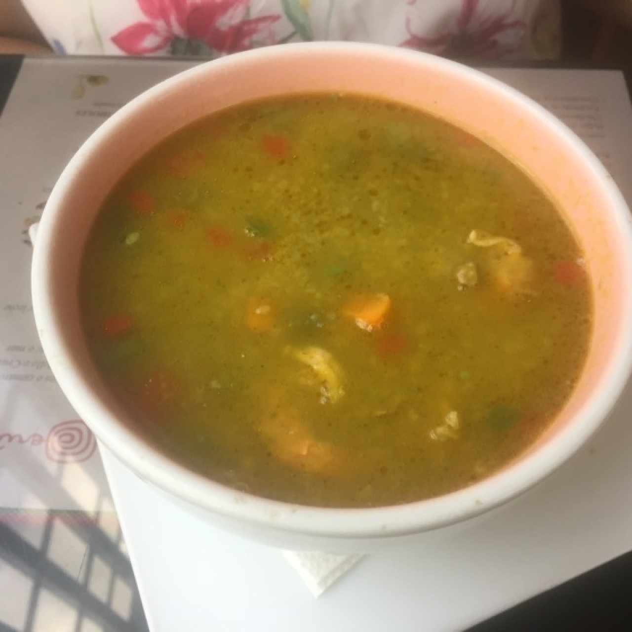 Aguadito de camarones
