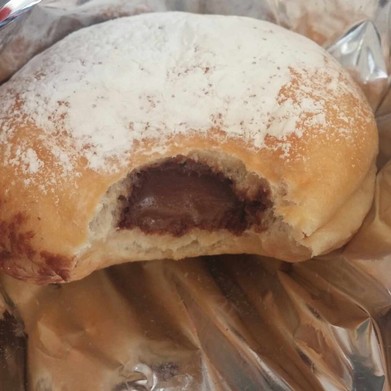 Donut rellena con nutella