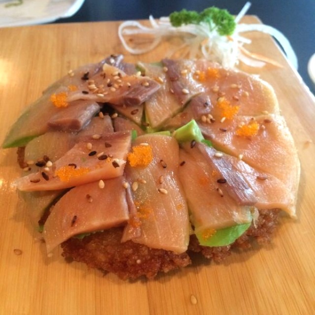 Salmon Harumi (Pizza)