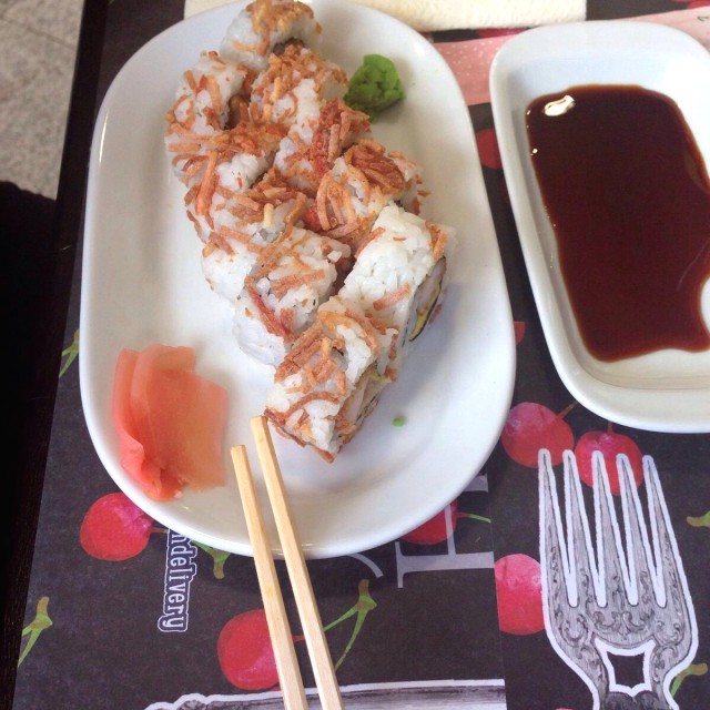 Kani Cronch Roll..!