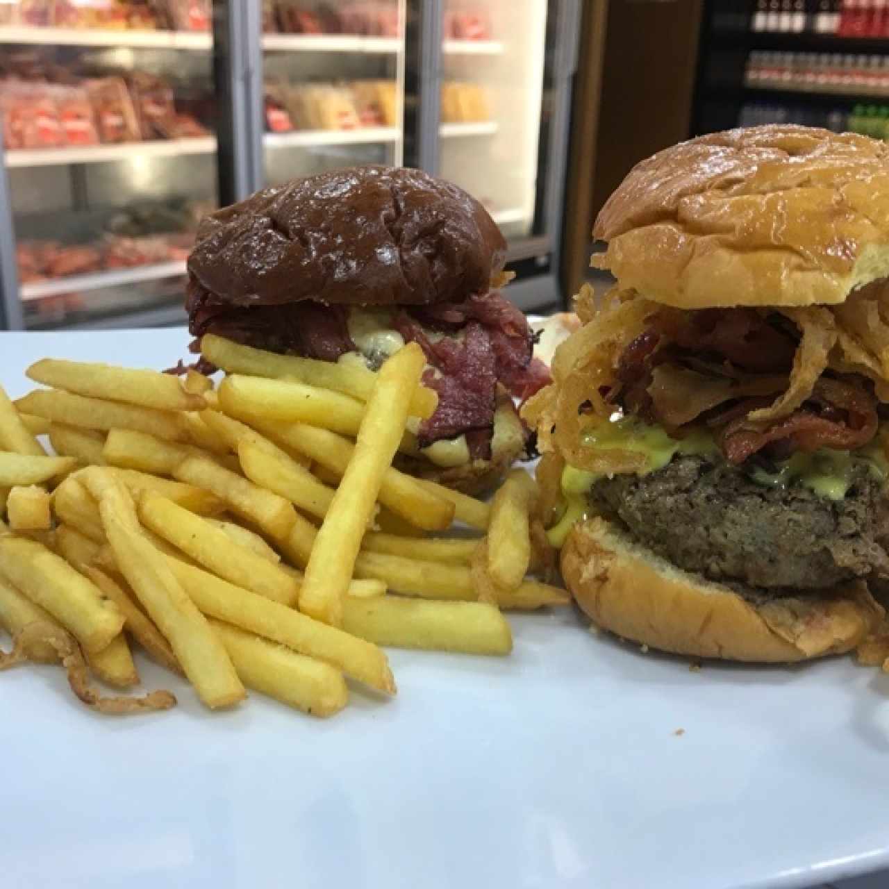 Duo de hamburguesas Bayliss / Jim Smith