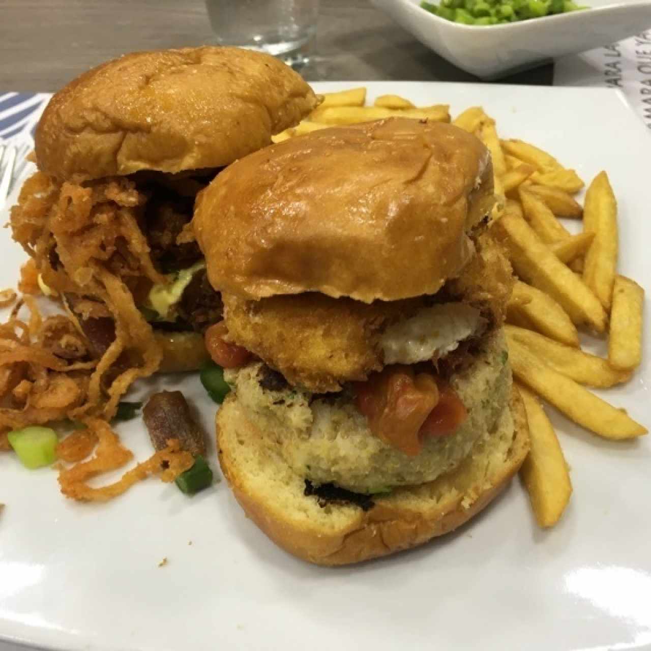 Duo de mini hamburguesas 