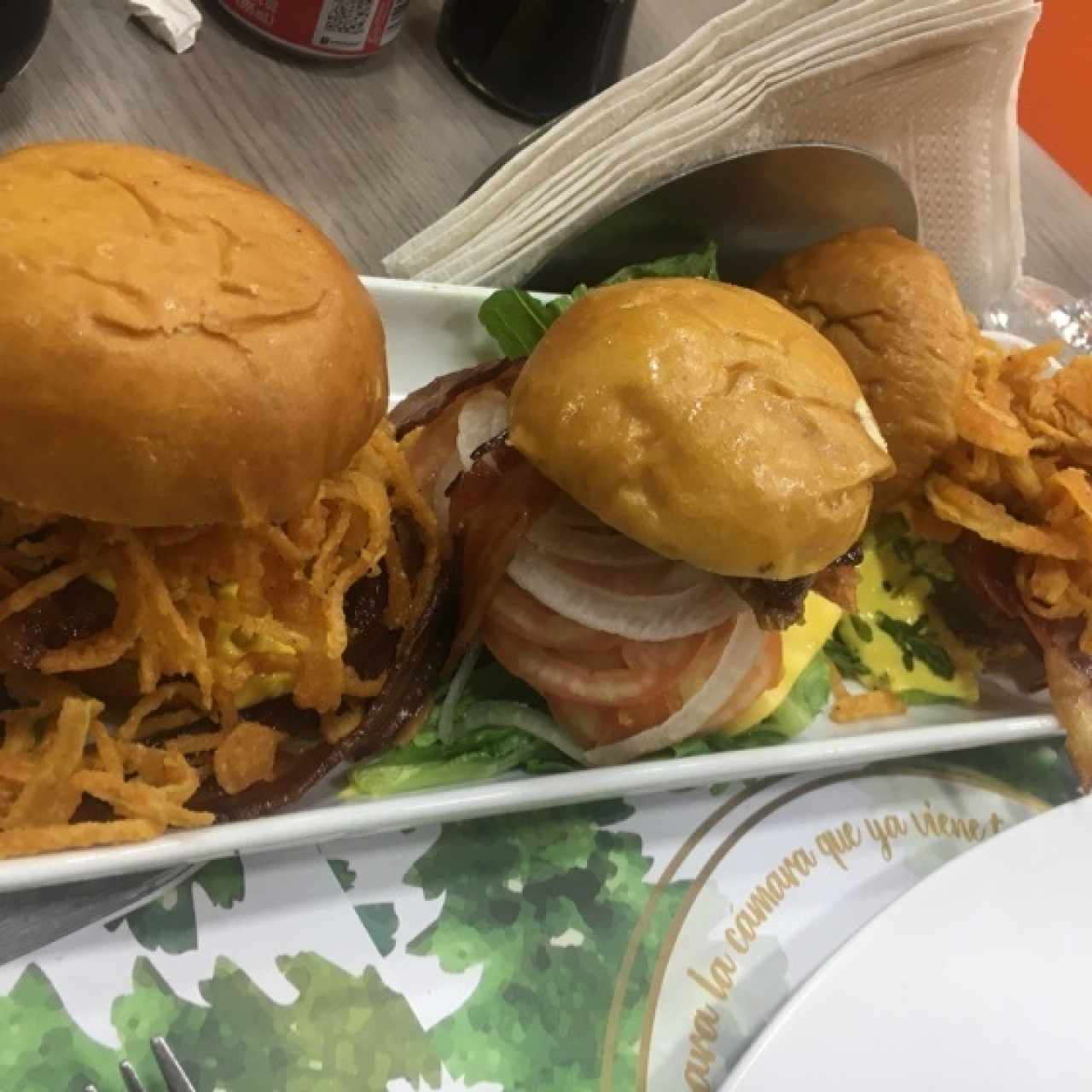 trio de hamburguesas