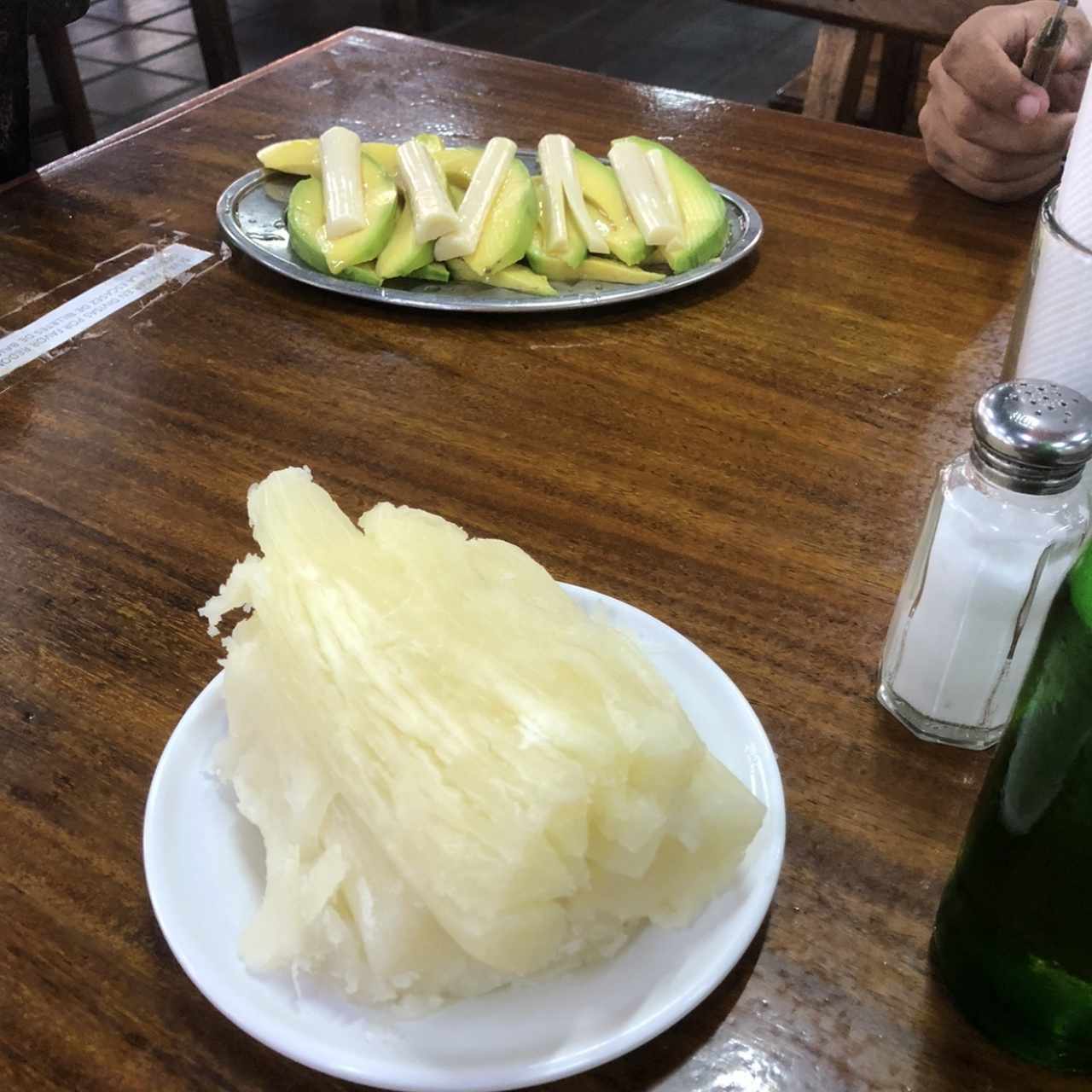Yuca y palmito con aguacate 
