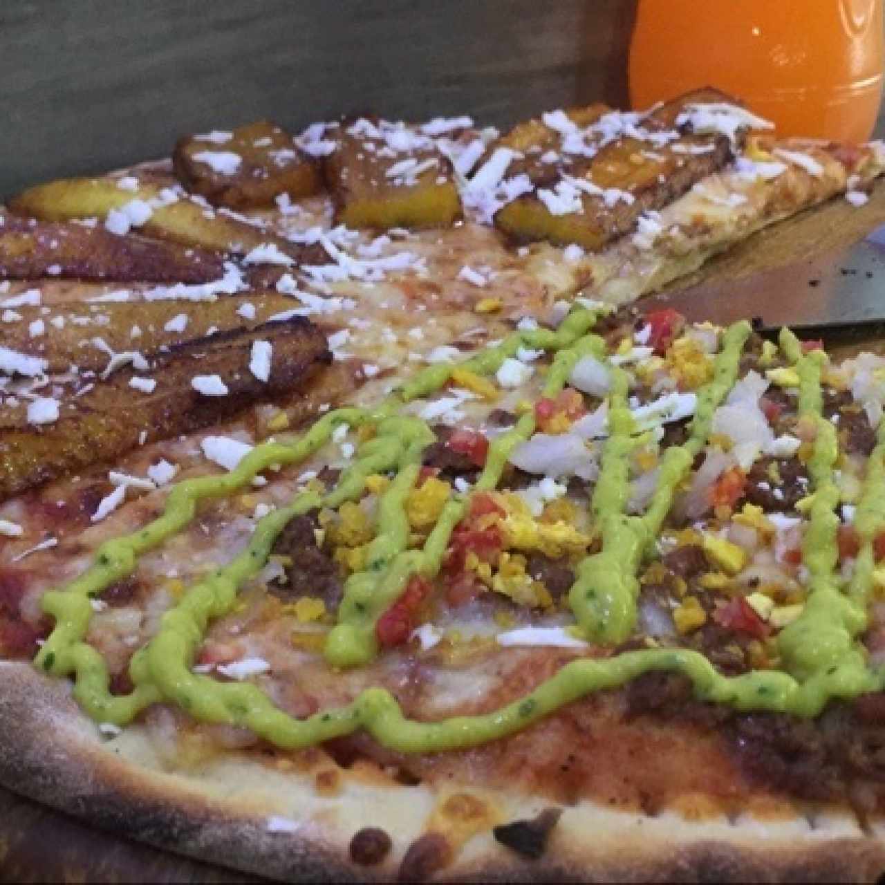pizza de taco y tajadas