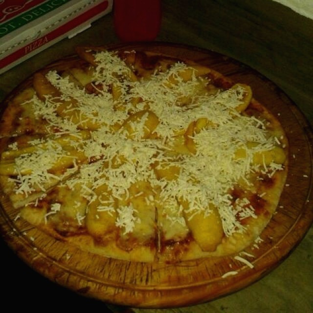 Pizza de platano con queso. Riquisima 