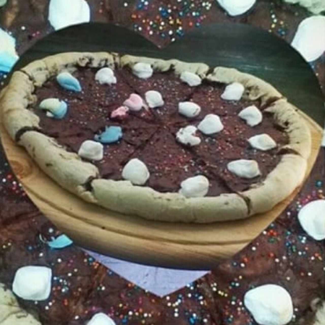 Nutella y marshmallows con borde de pirulin