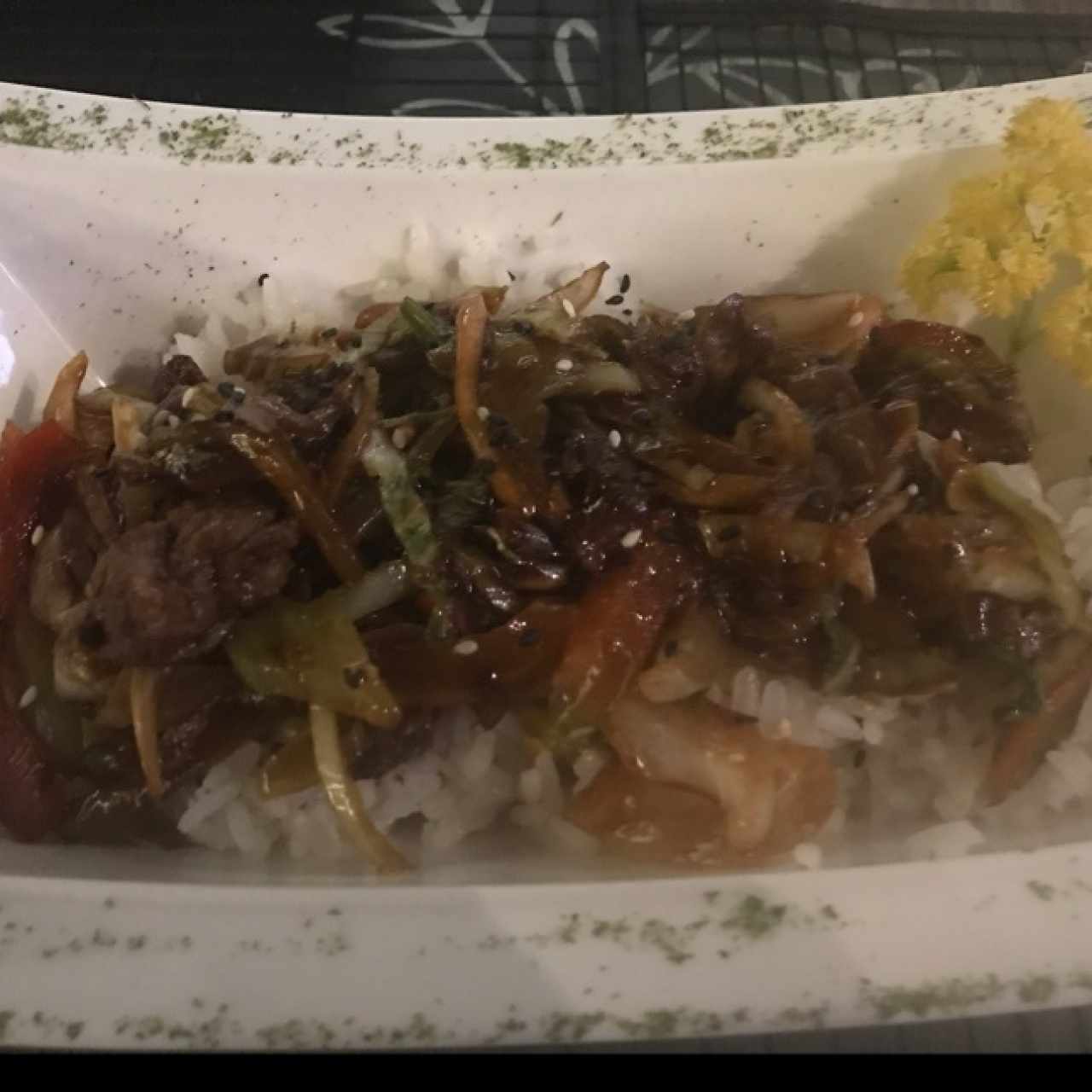 yakitoridon de lomito 
