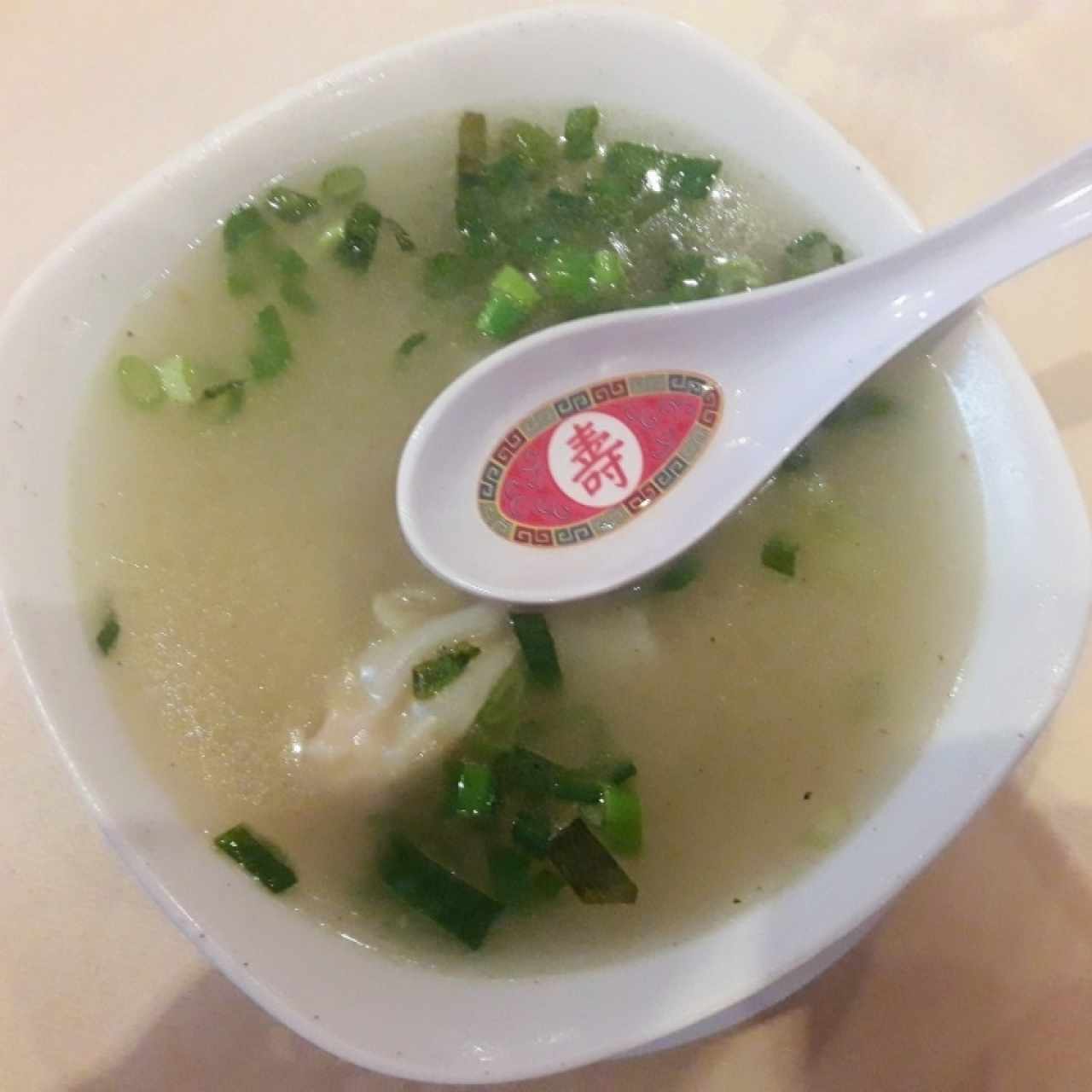 sopa wantán 