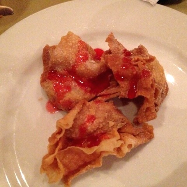 Wanton Frito relleno de Camarones 