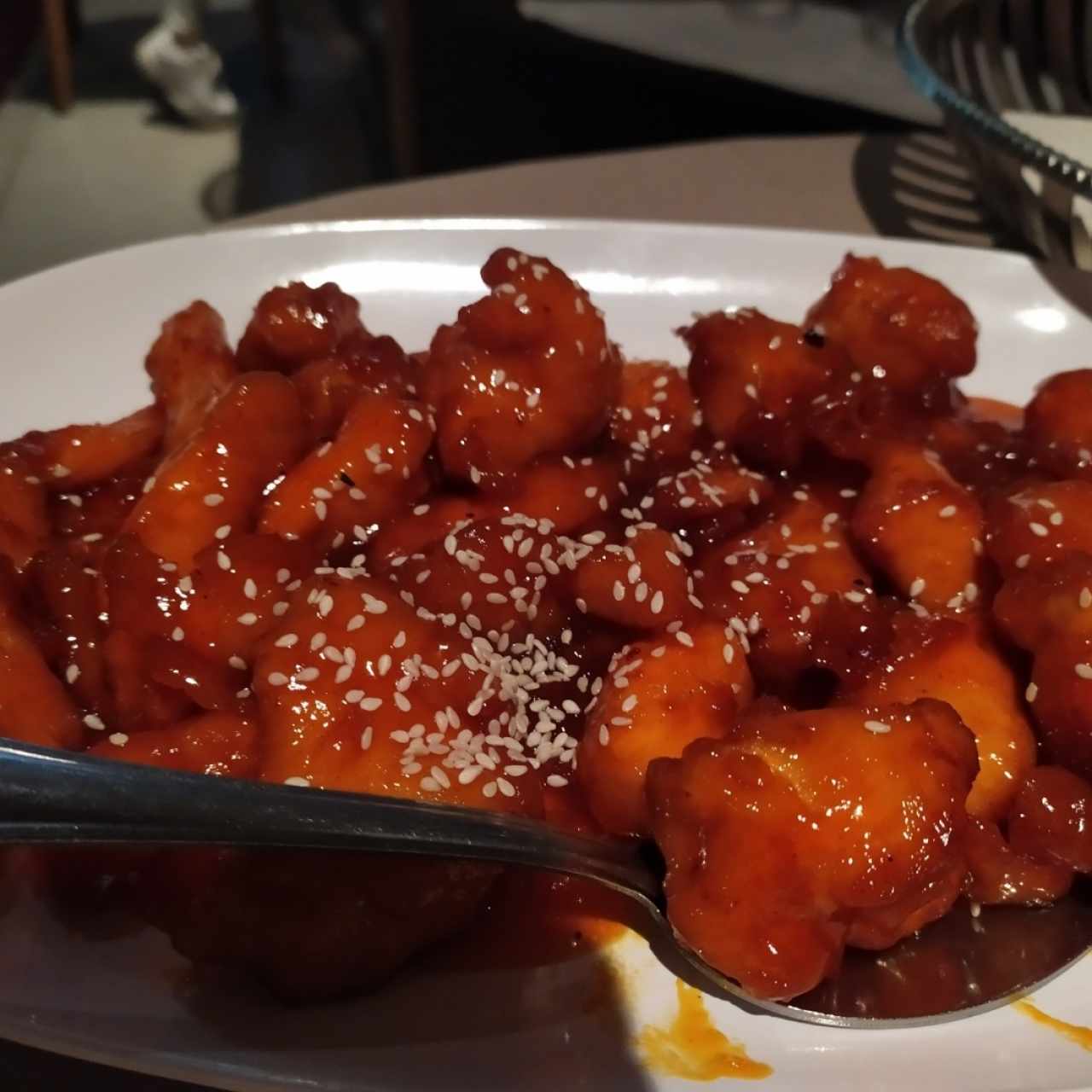 Pollo en salsa de Ajonjolí y miel