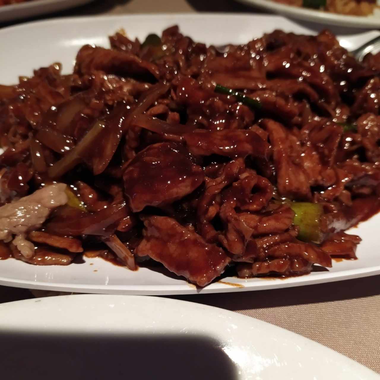 Carne en Salsa de Ostras