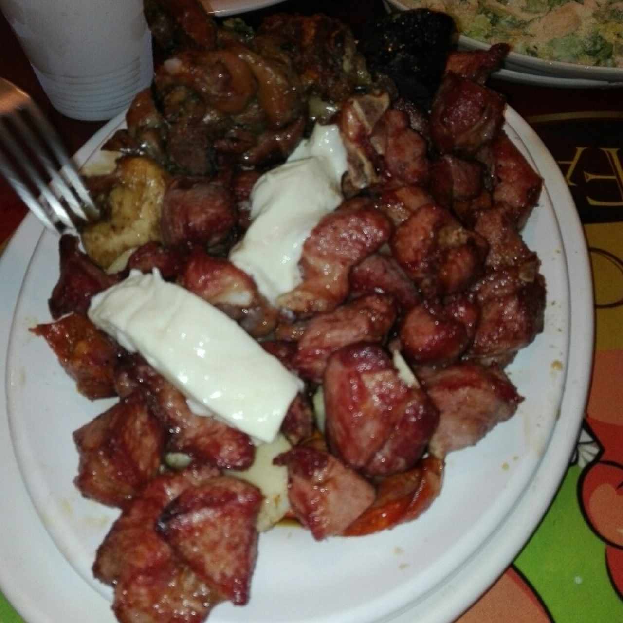 Plato mixto (cochino, morcilla, chorizo, pollo, bollito y queso)
