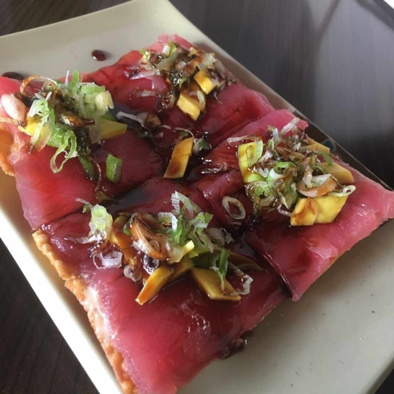 tostada de atun 