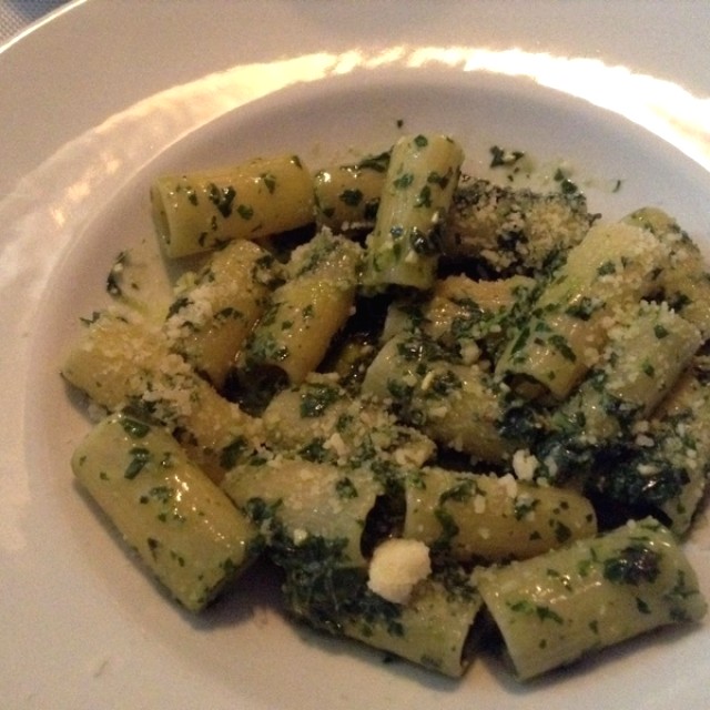 Rigatoni al Pesto Genovez 
