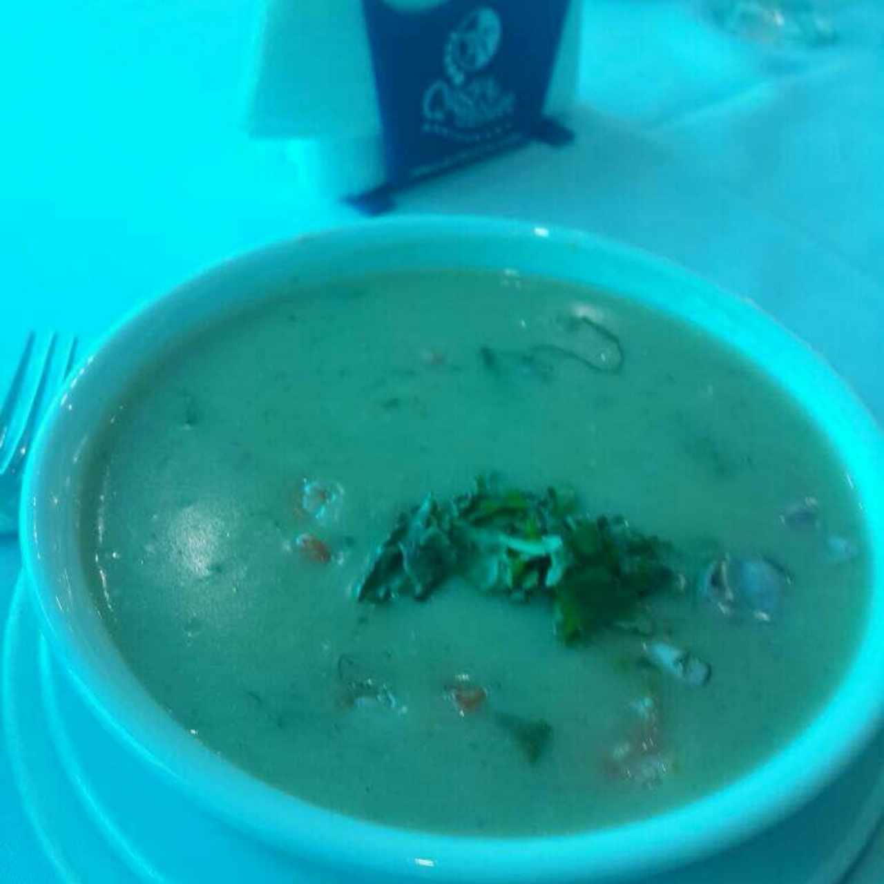 Sopa Cristal Mar, no la recomiendo, mucha crema