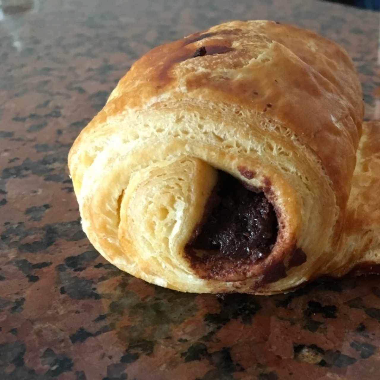 croissant de chocolate excelente
