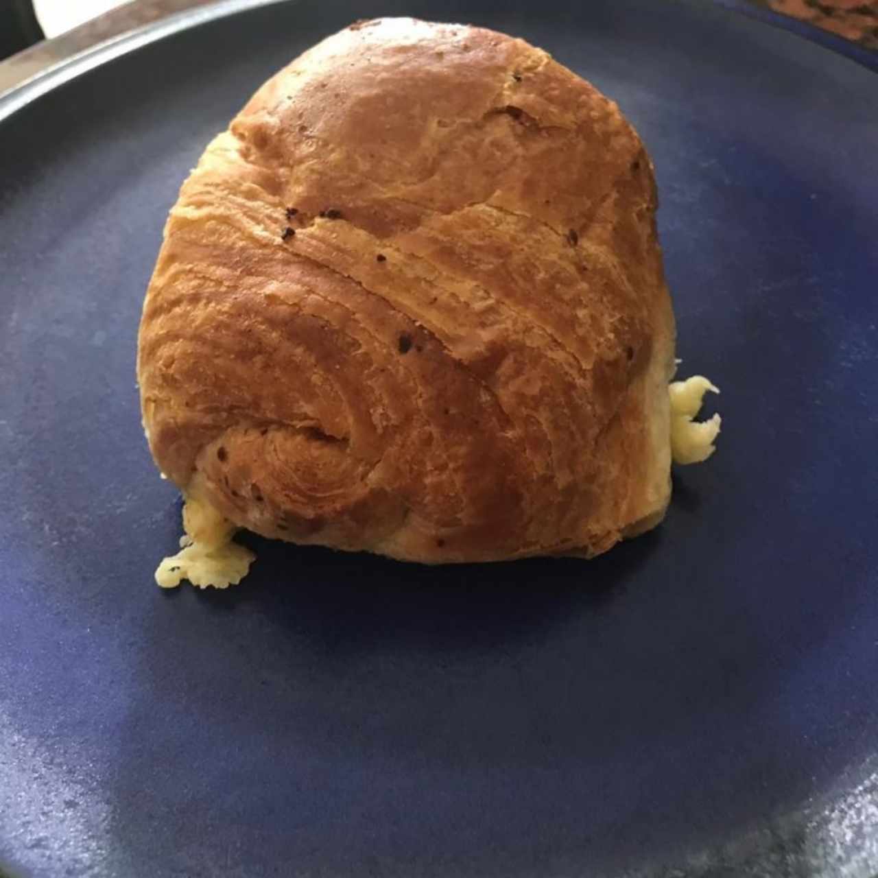 Croissant de Queso, Muy Bueno
