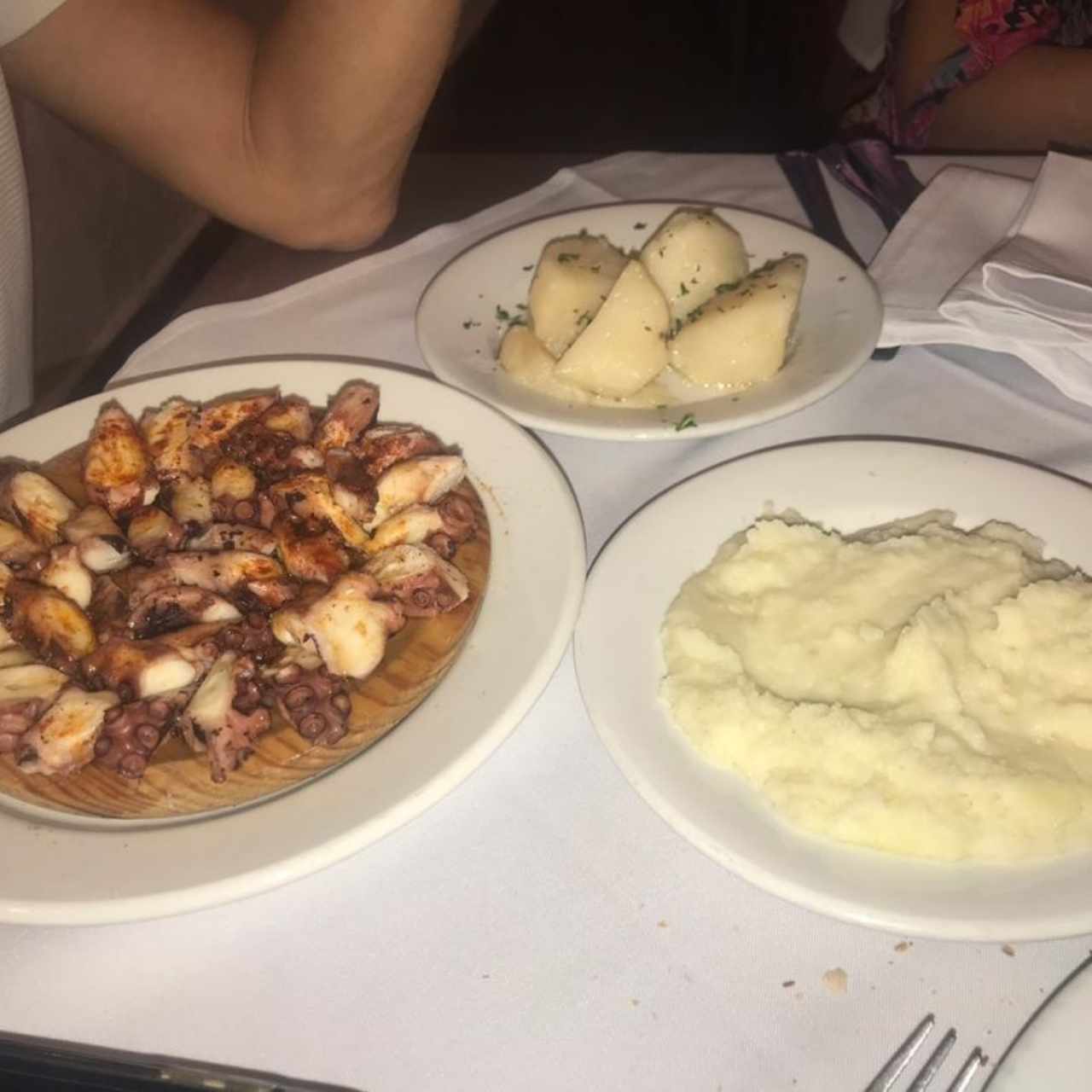 Polbo á Feira (Pulpo a la Gallega), Espectacular