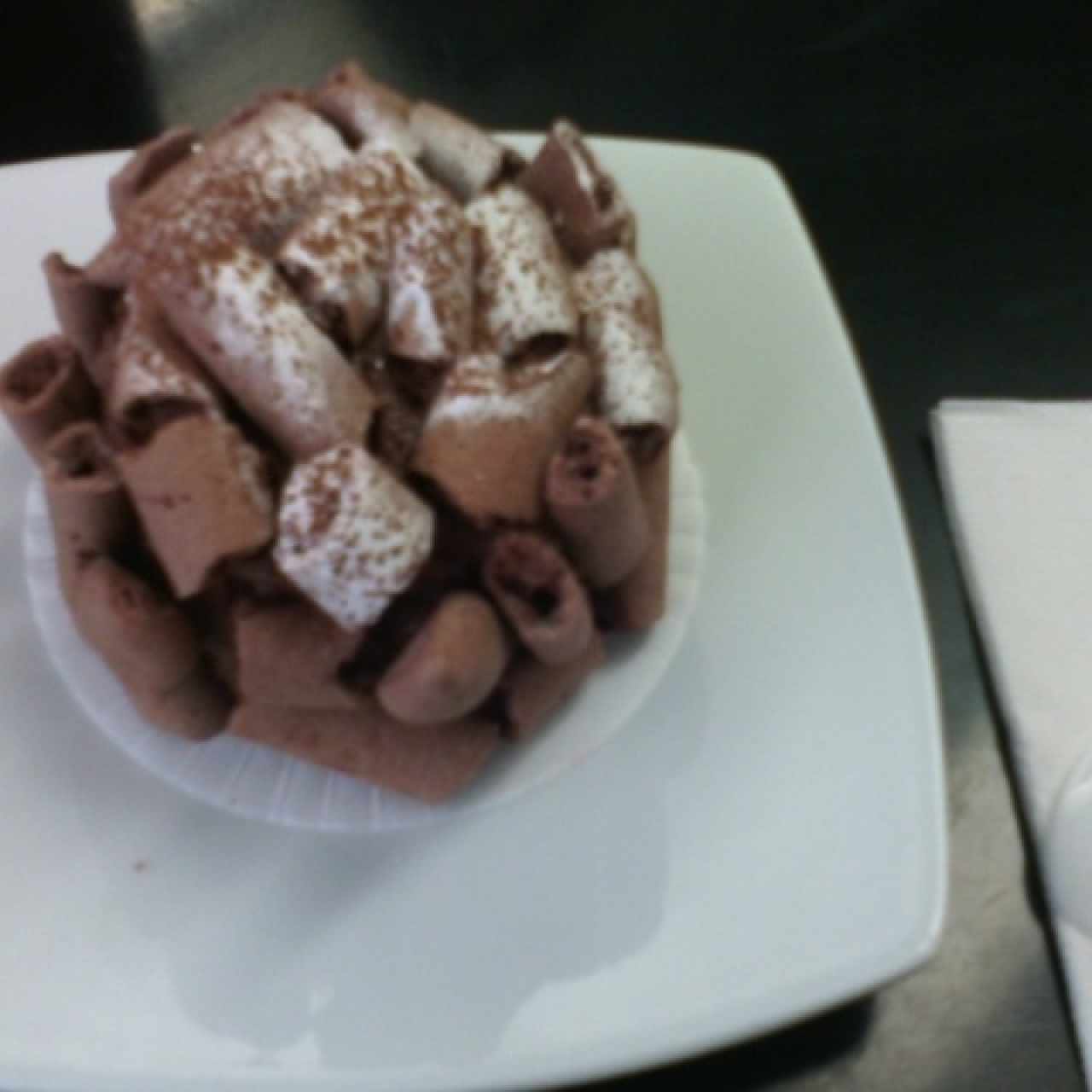 Mousse de Chocolate con suspiros de cacao