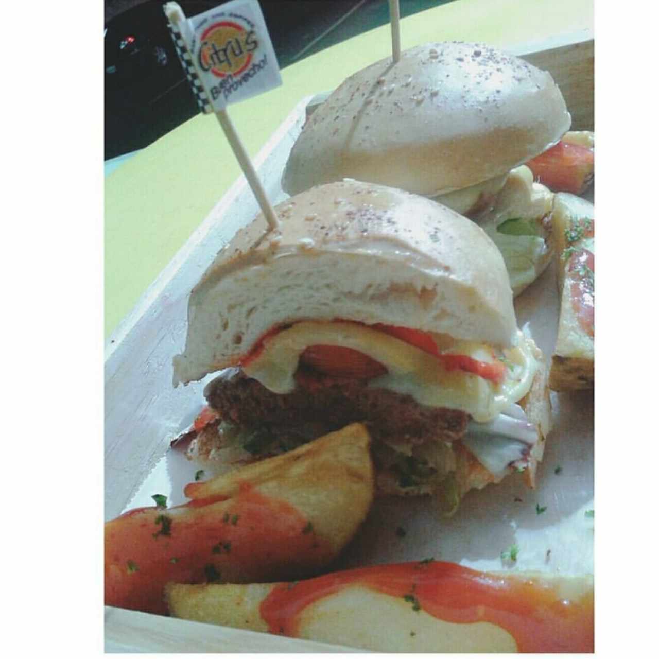 Hamburguesa italiana gourmet