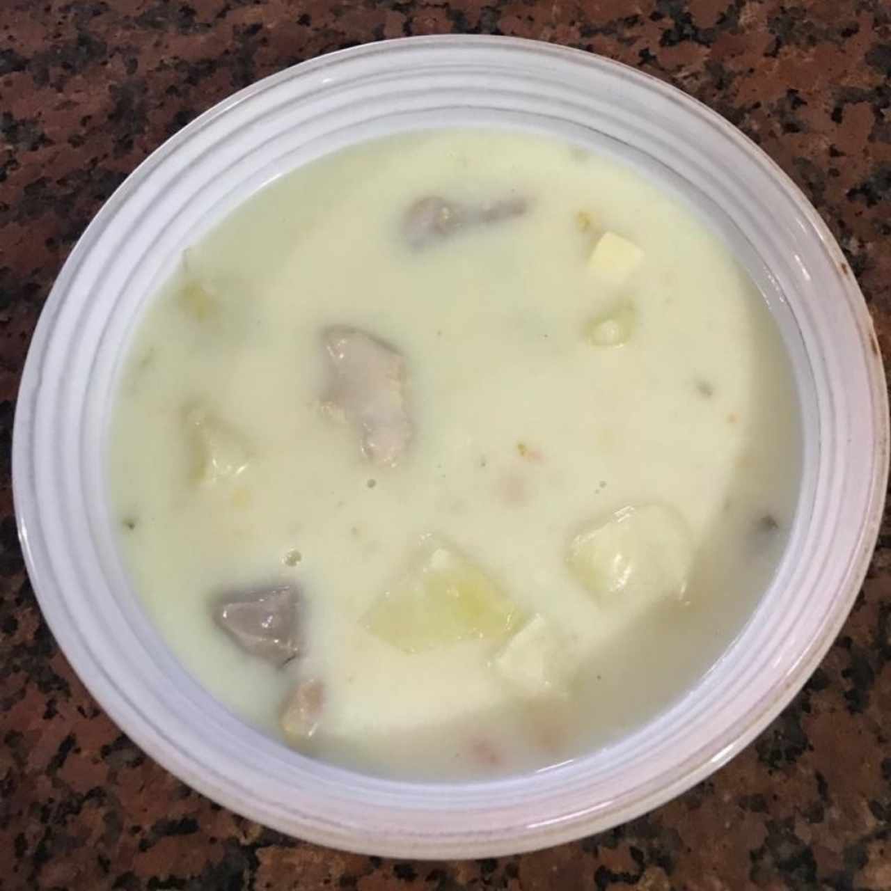 Chupe de Gallina, Muy Bueno