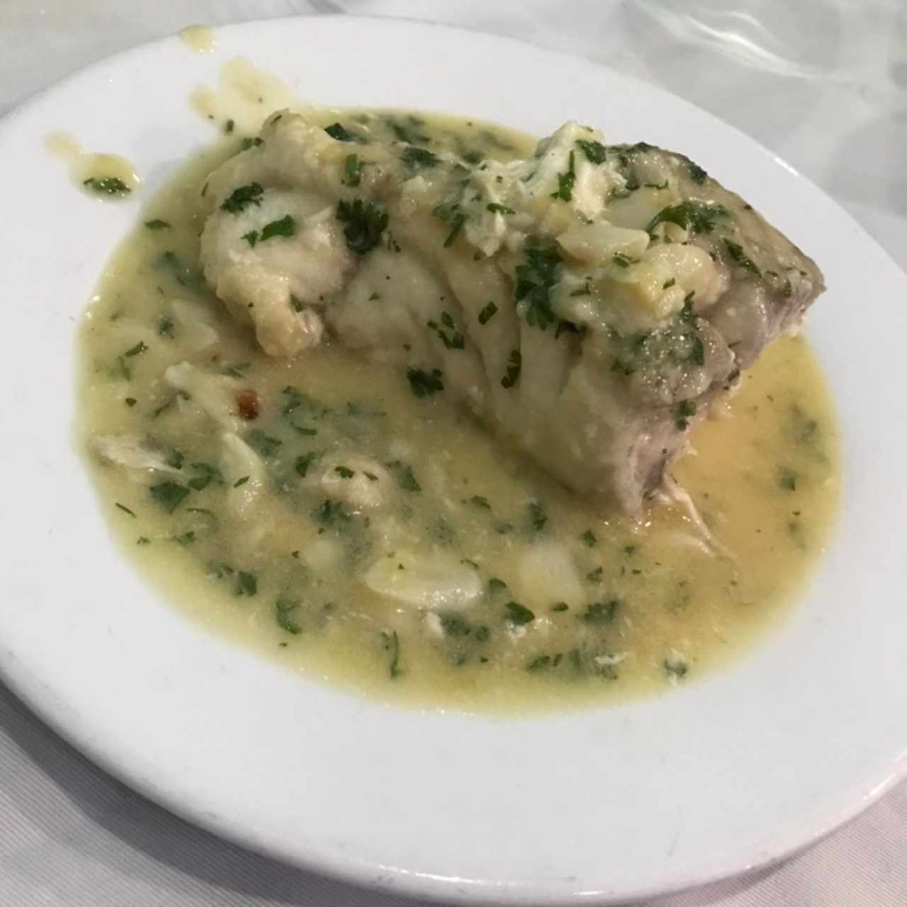 CHURRASCO DE MERO EN SALSA VERDE