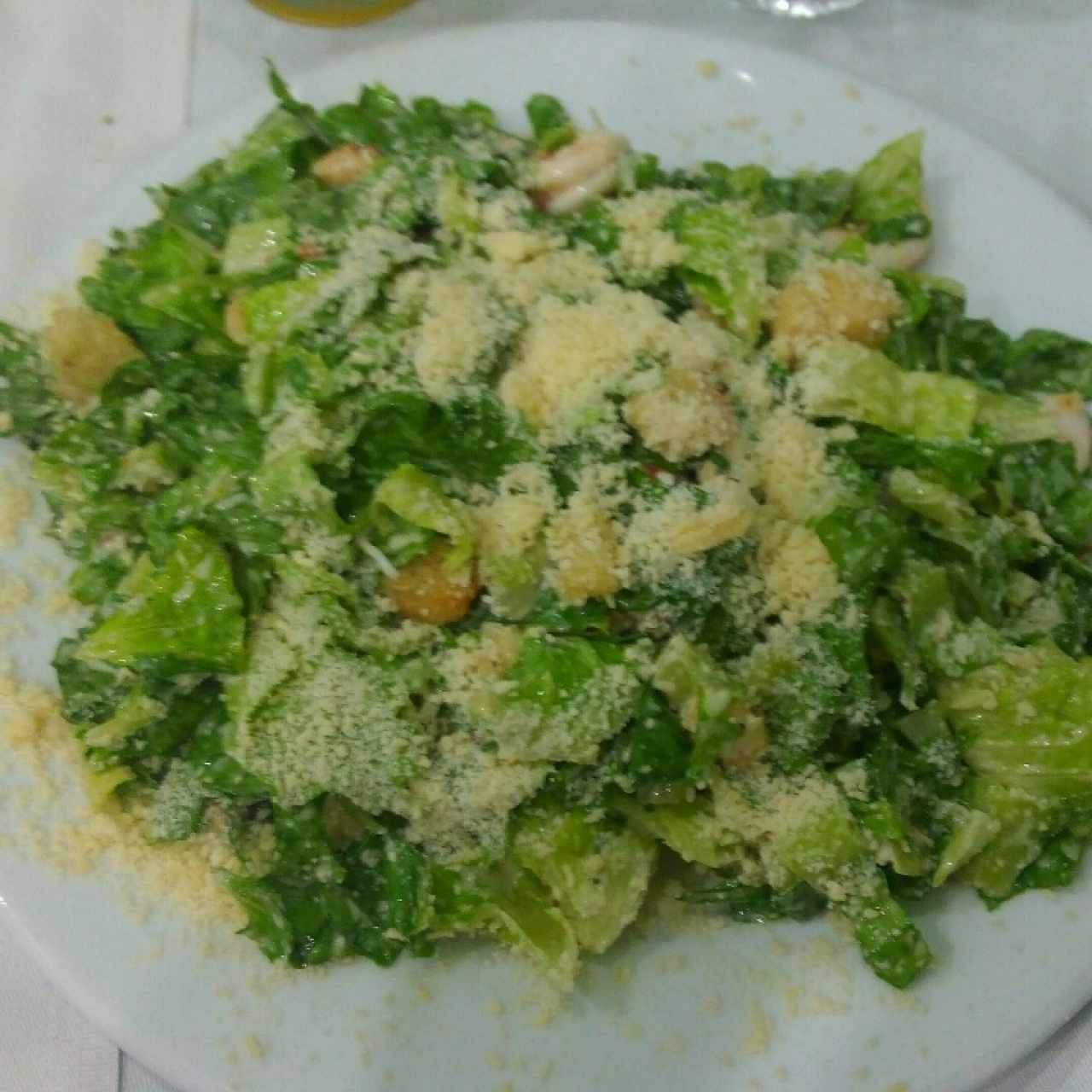 Ensalada César con camarones
