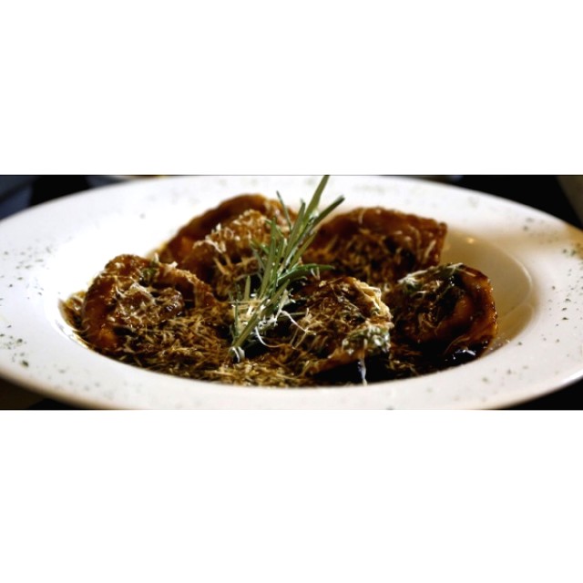 TORTELONI DE ASADO NEGRO 