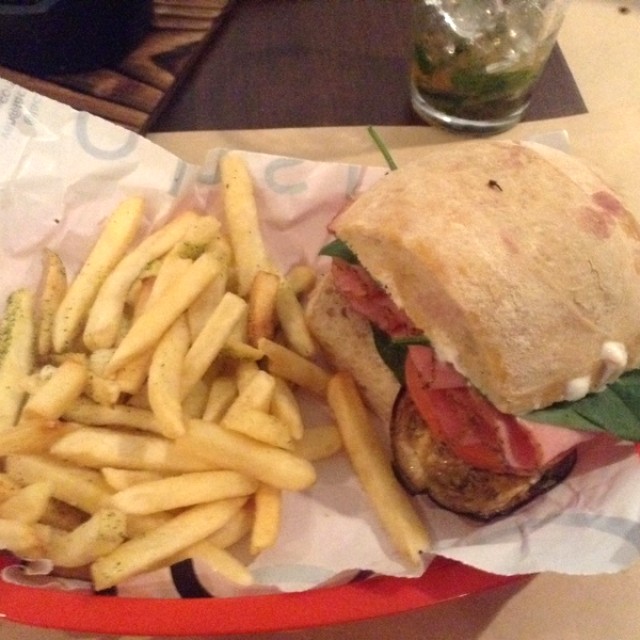 Sándwich de Pastramo