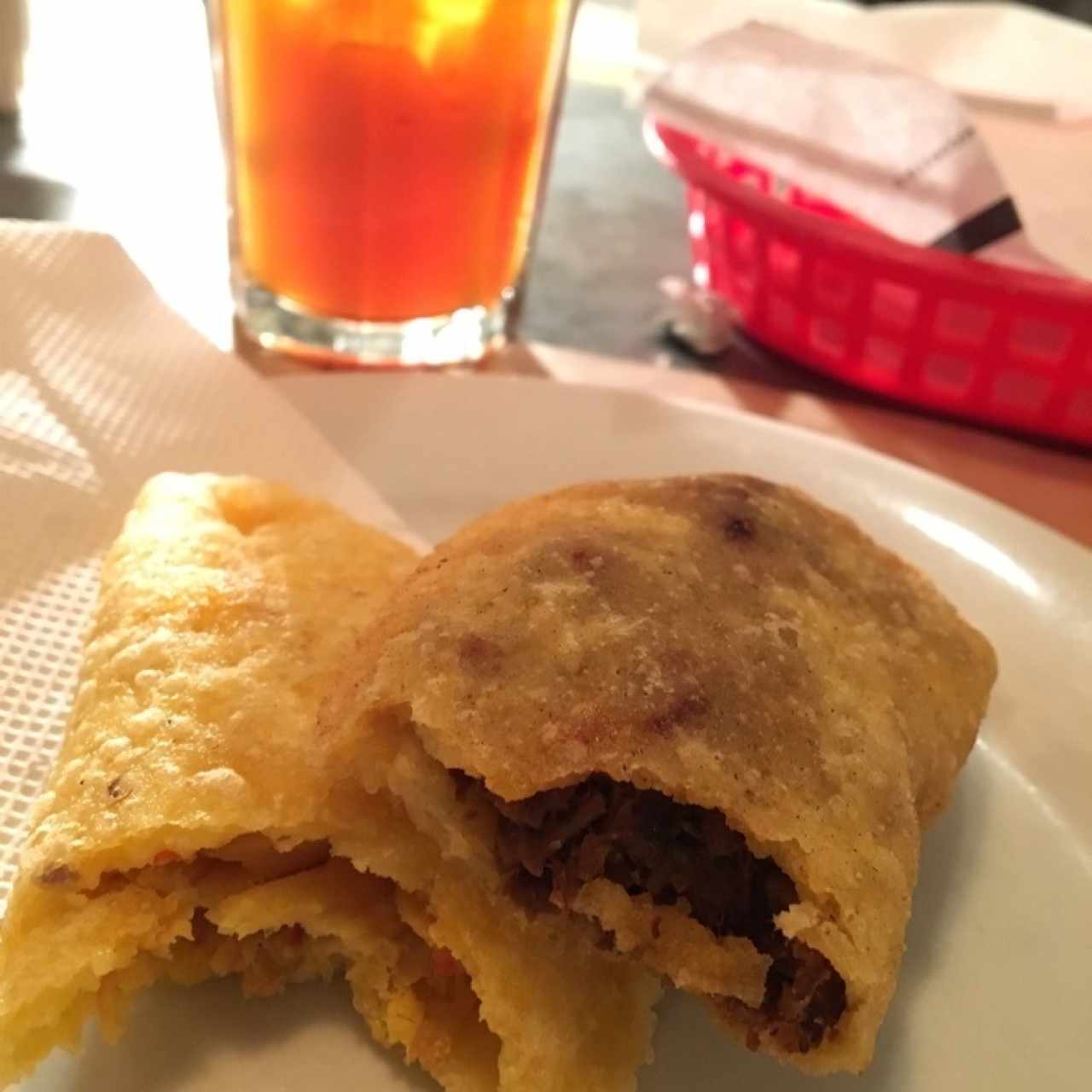 empanada de asado negro y de pollo