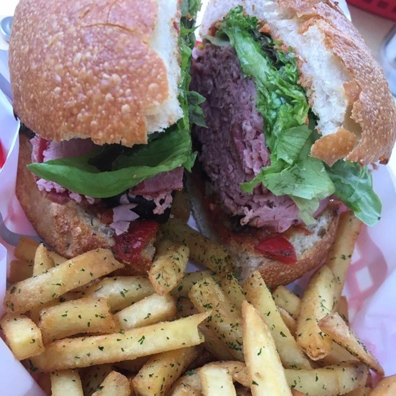 sandwich de pastrami 