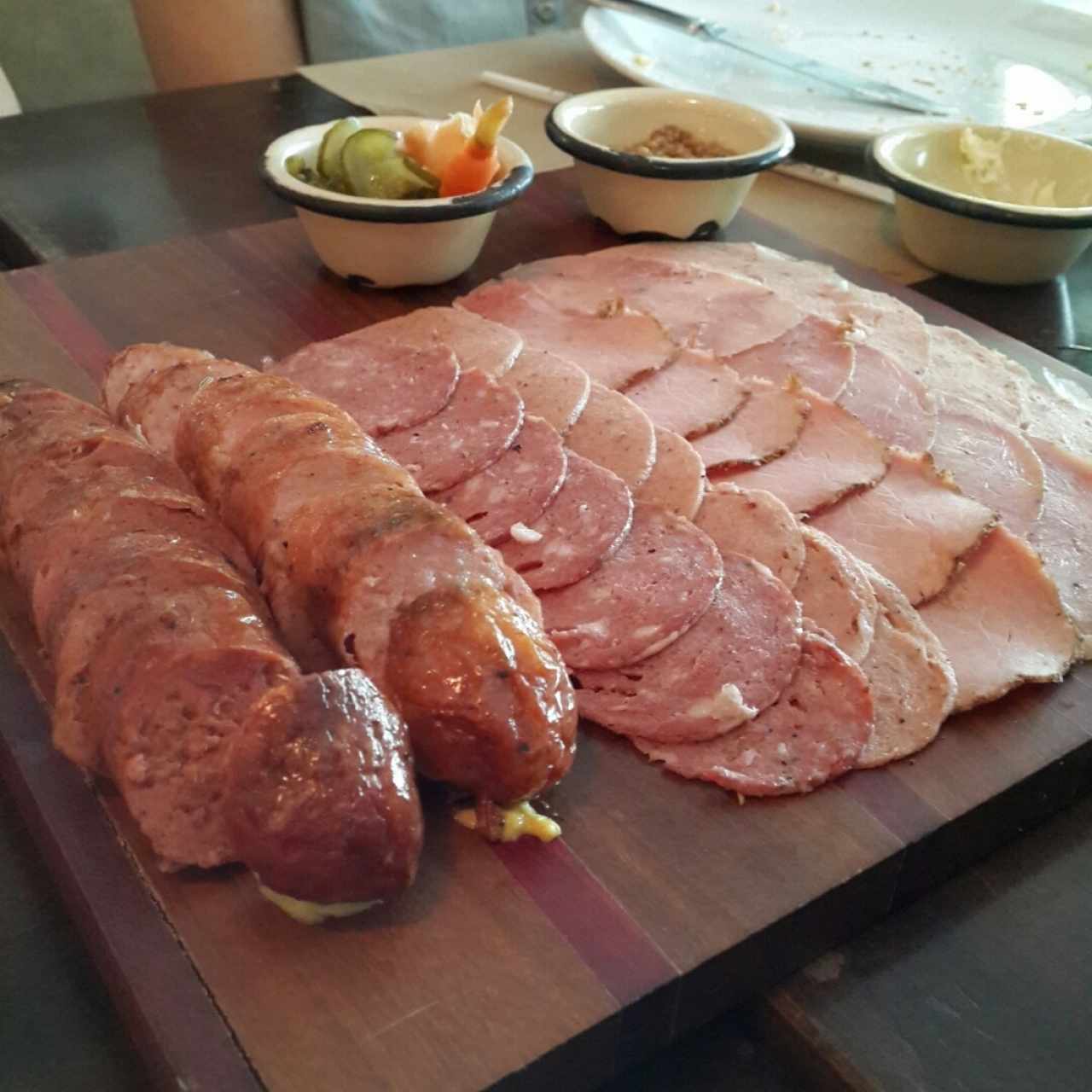 plato de chorizo como entrada