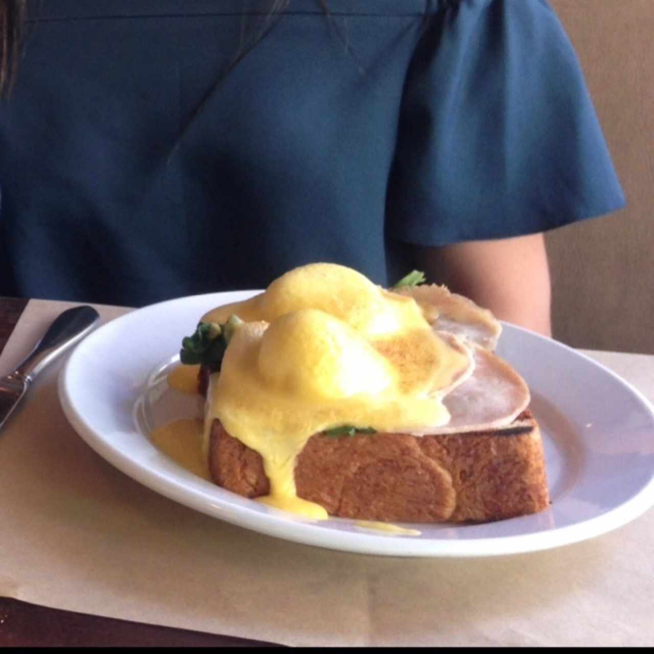 Huevos benedictinos