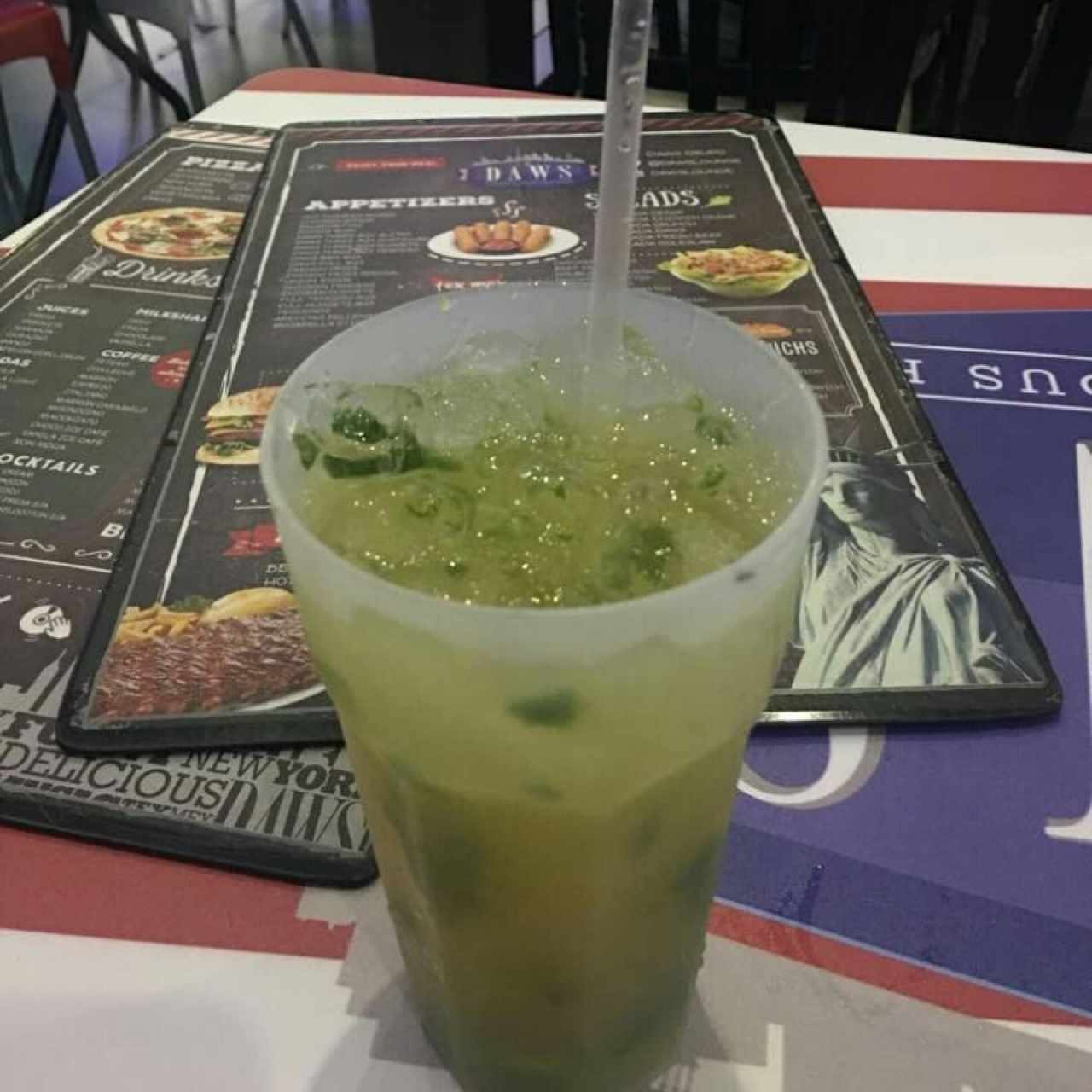 Mojito de coco y piña