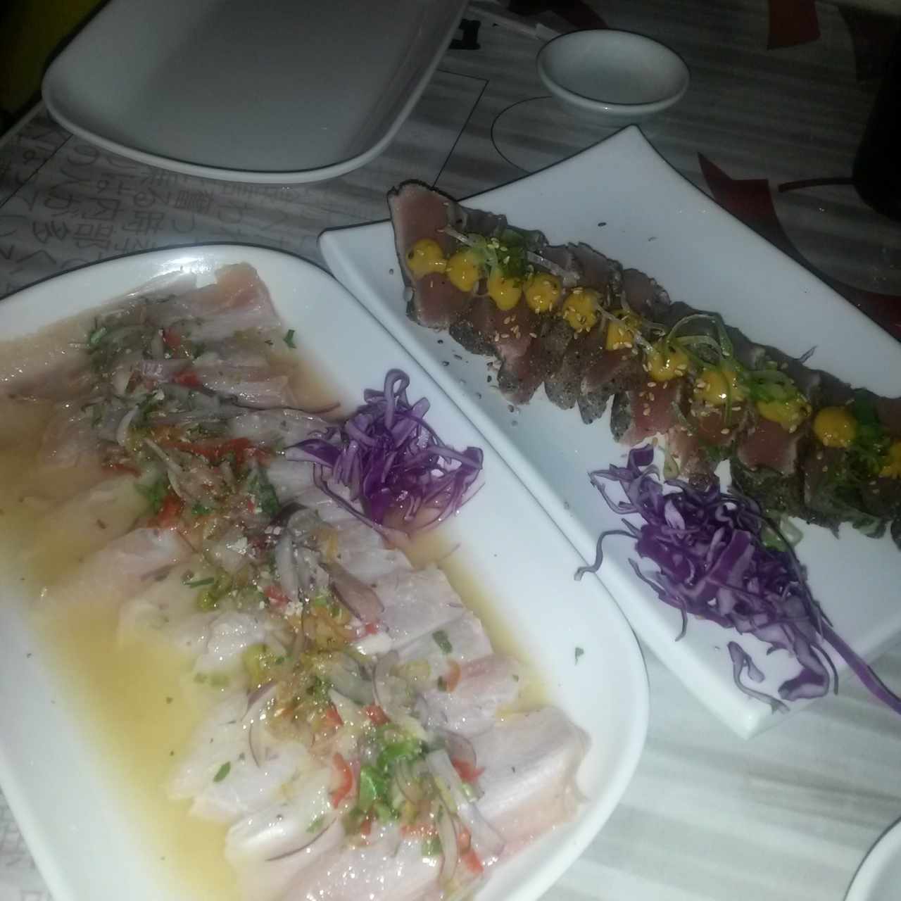 Tiradito de pescado Blanco y Atun Abarzado