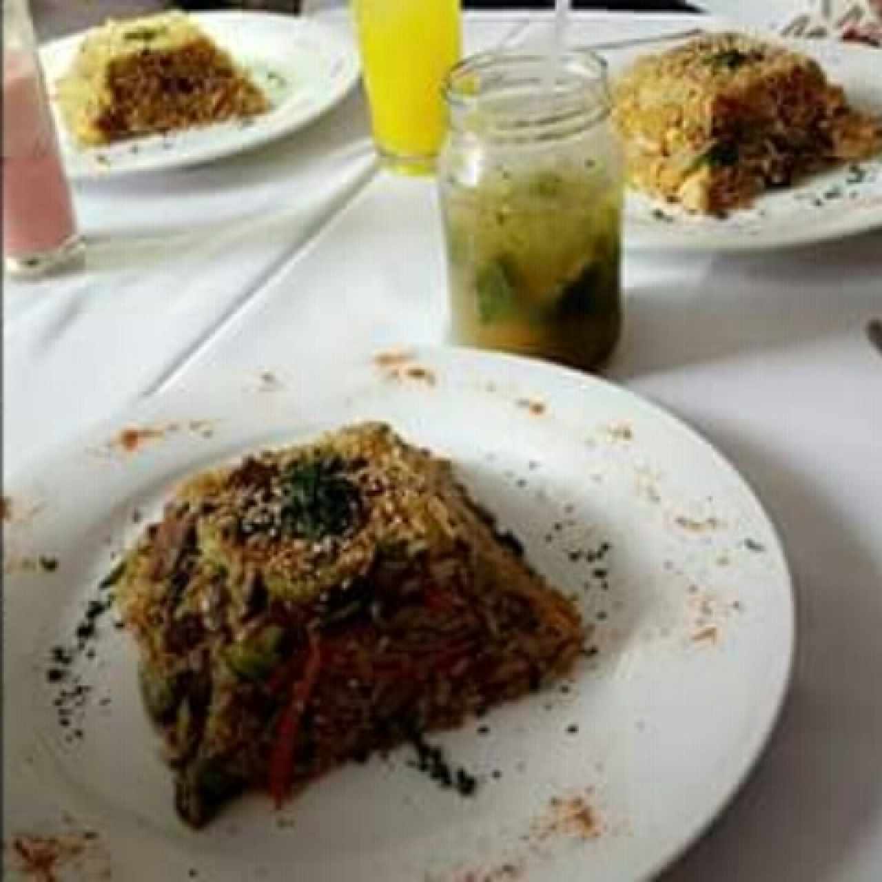Arroz wok con pollo