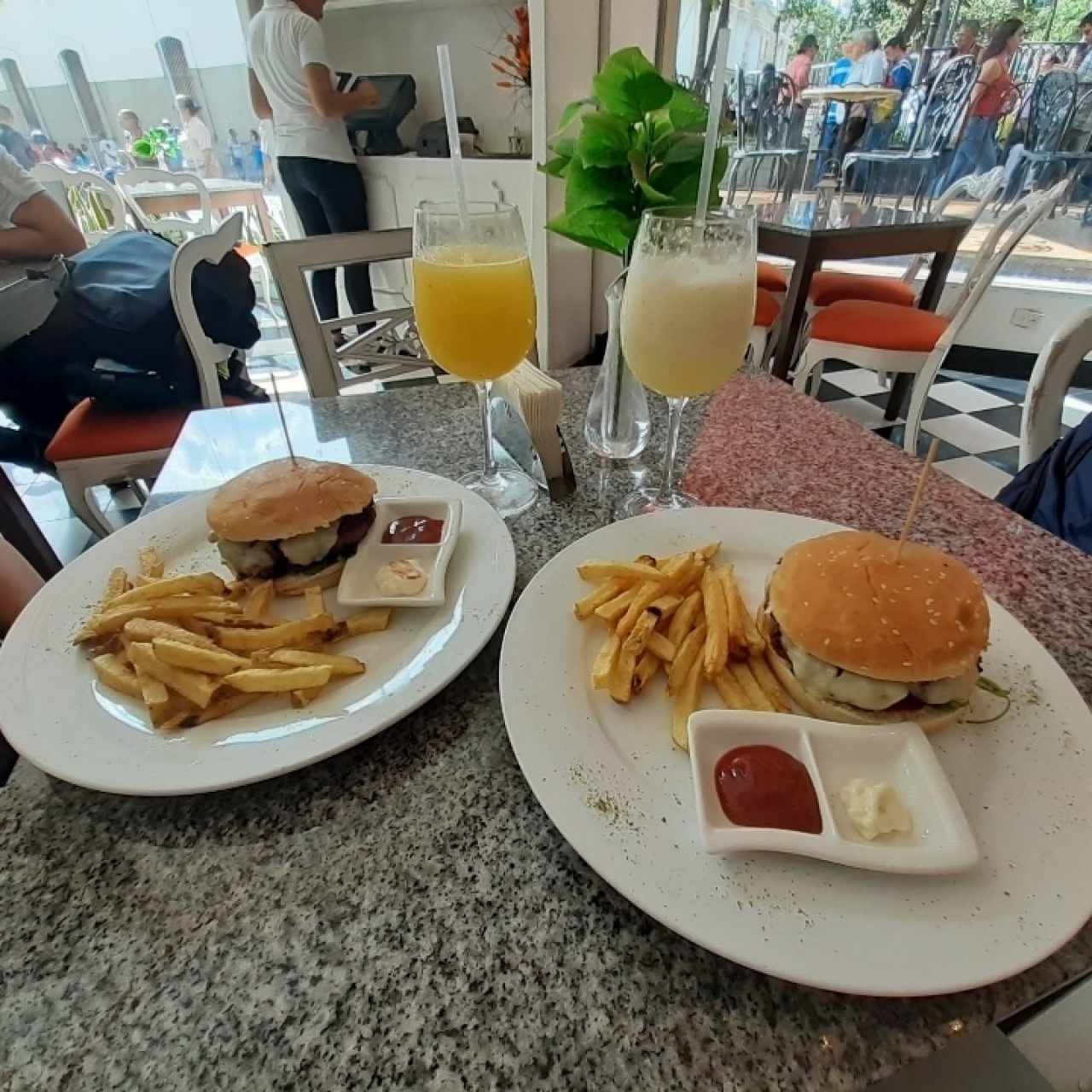 Hamburguesa libertador