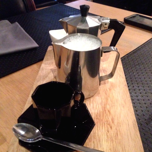 Así de hermoso sirven el café