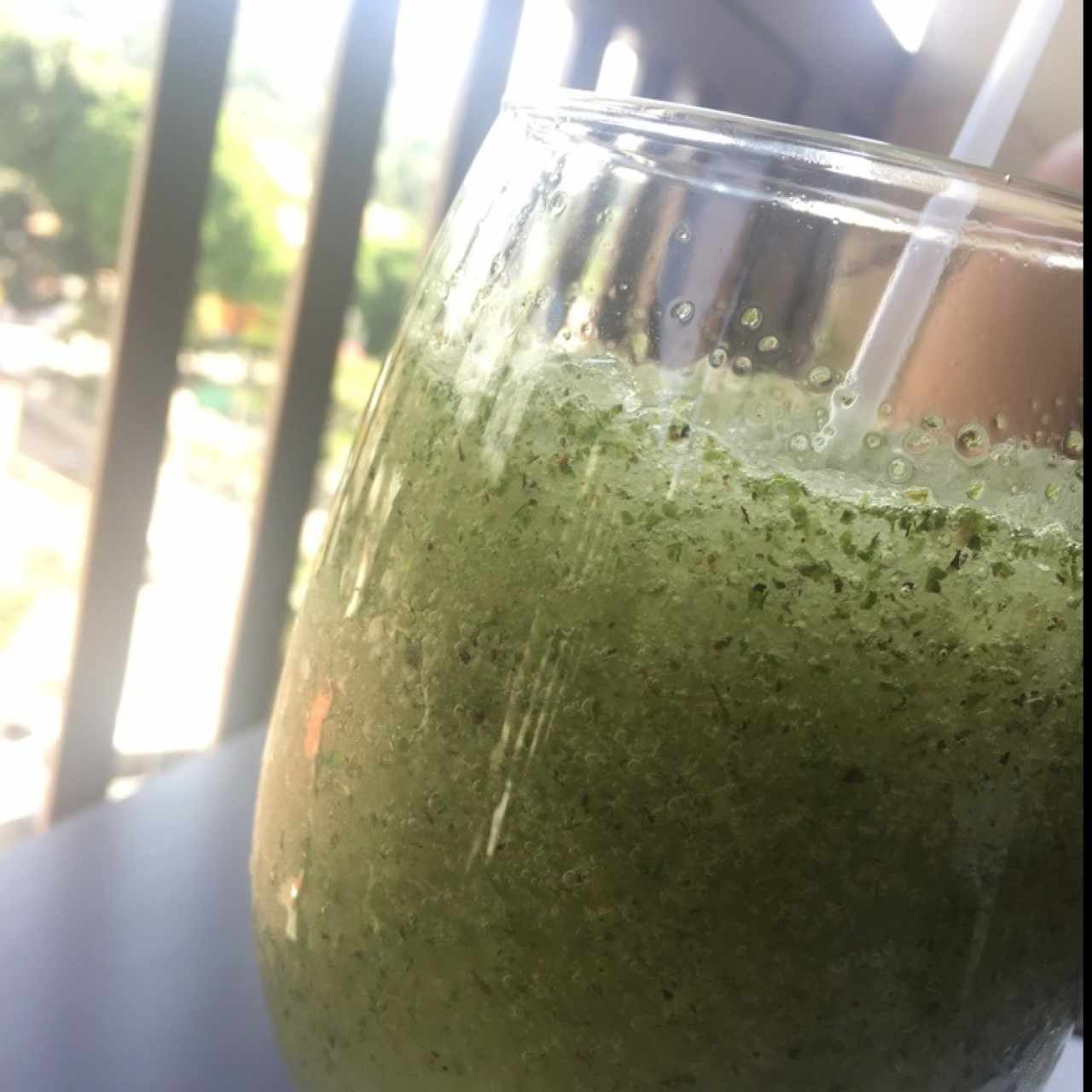 Limonada frappe con yerbabuena