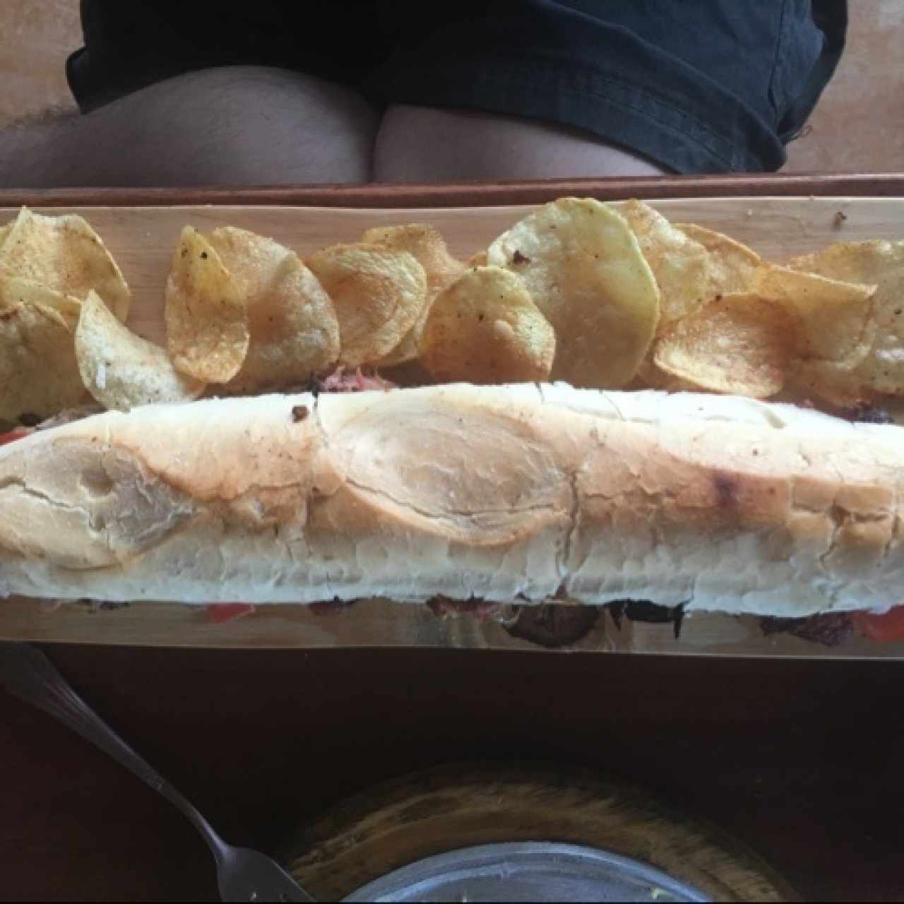 Sandwich de pernil horneado