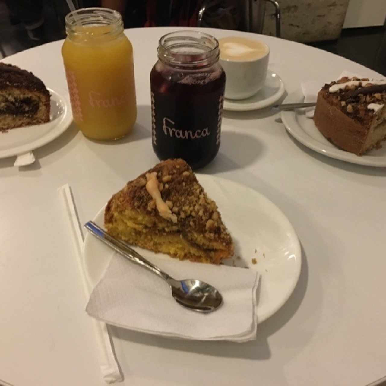 tortas de zanahoria, chocolate y choco nuez