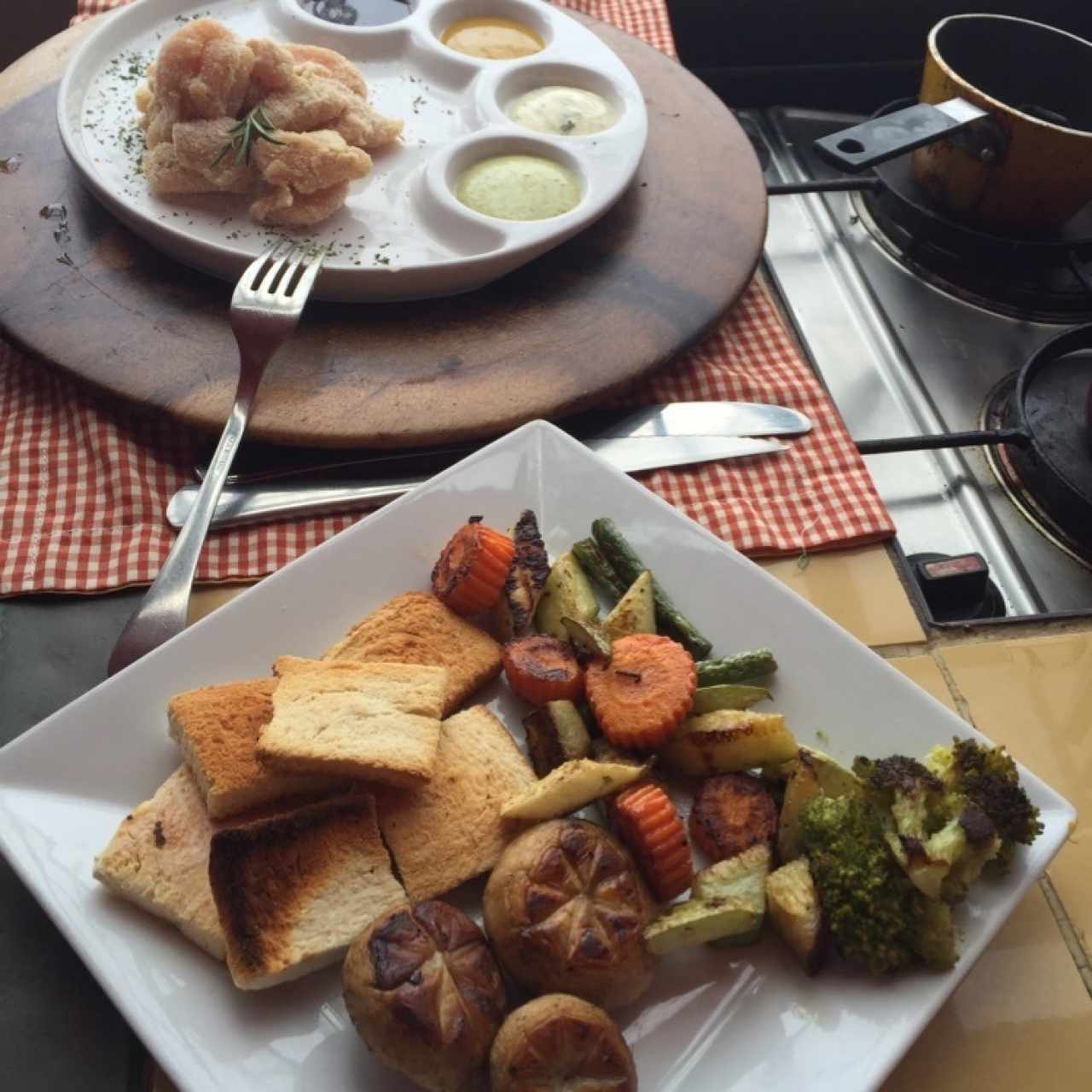 fondue de pollo y vegetales 