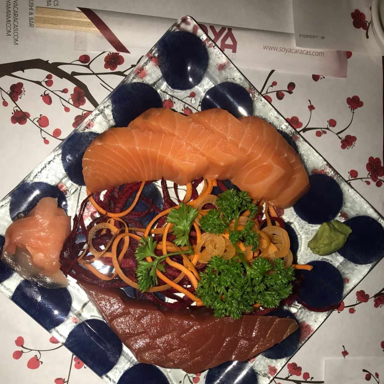 SASHIMI ATUN Y SALMON 