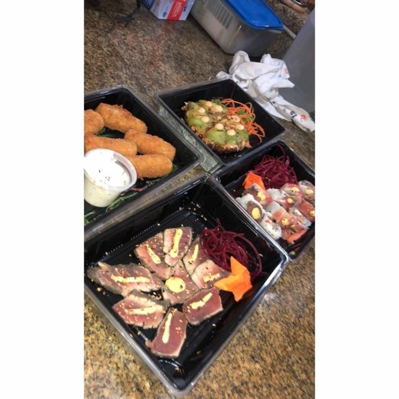 croquetas, sushi pizza, roll