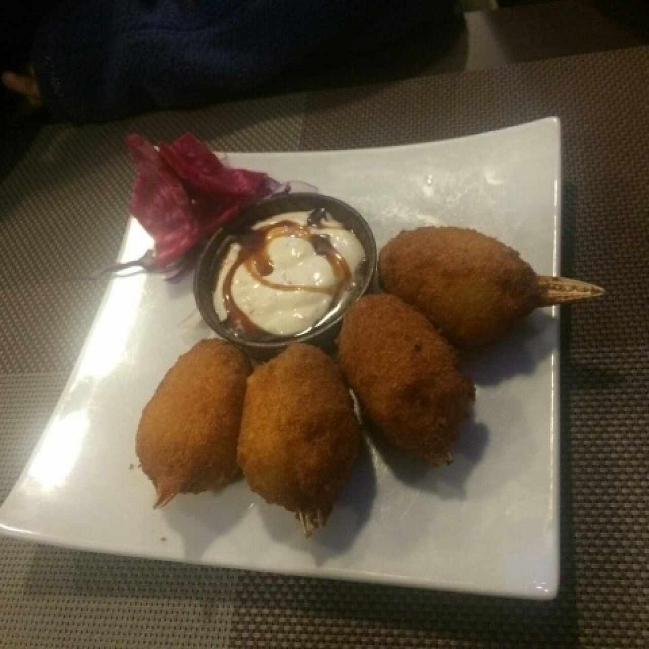 croquetas de cangrejo