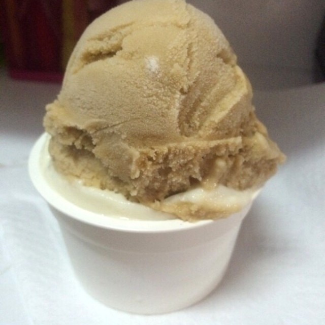 Helado de Arequipe y Vainilla