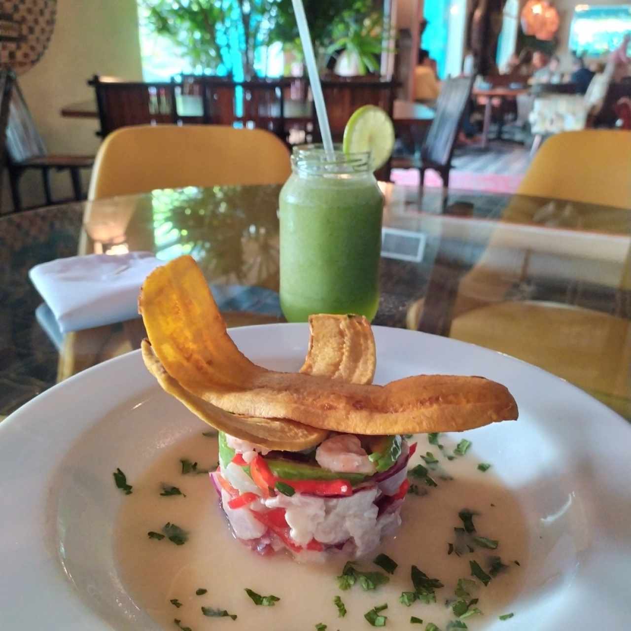 ceviche de Róbalo y camarones