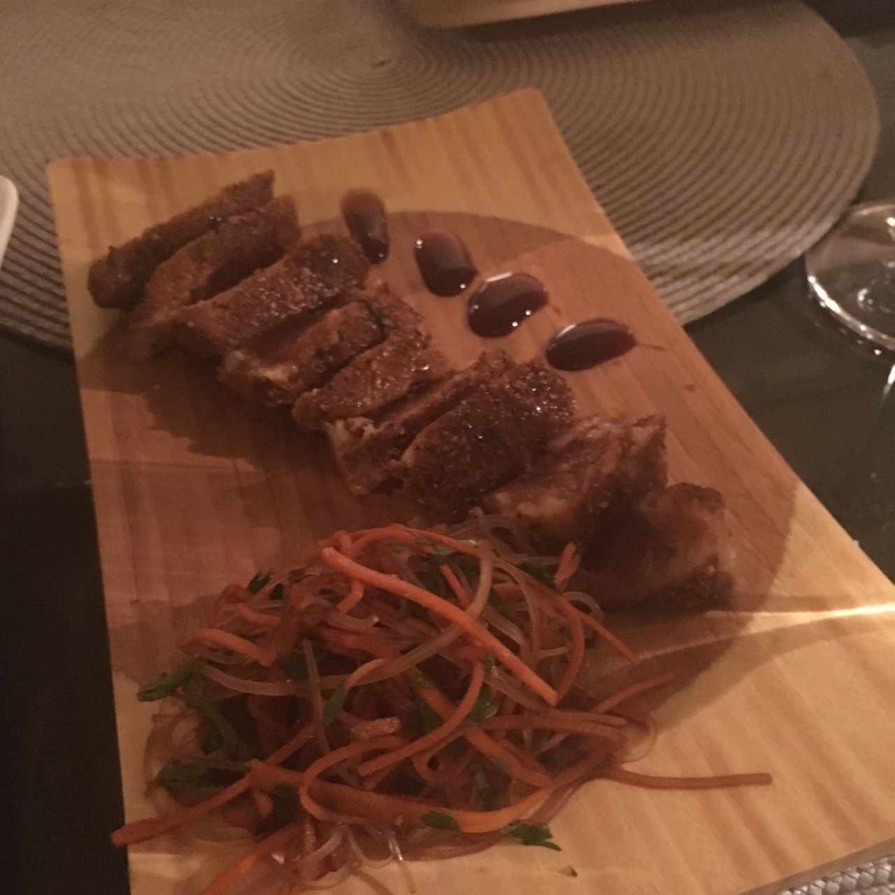 atun abrazado